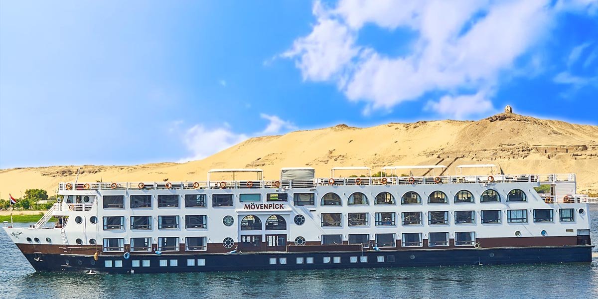 Luxury Nile cruise ship